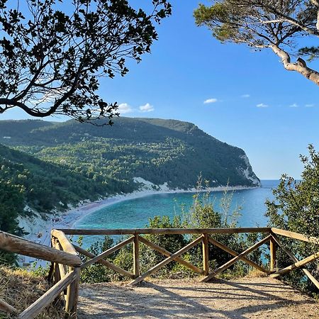 Camping Village Internazionale Сіроло Екстер'єр фото